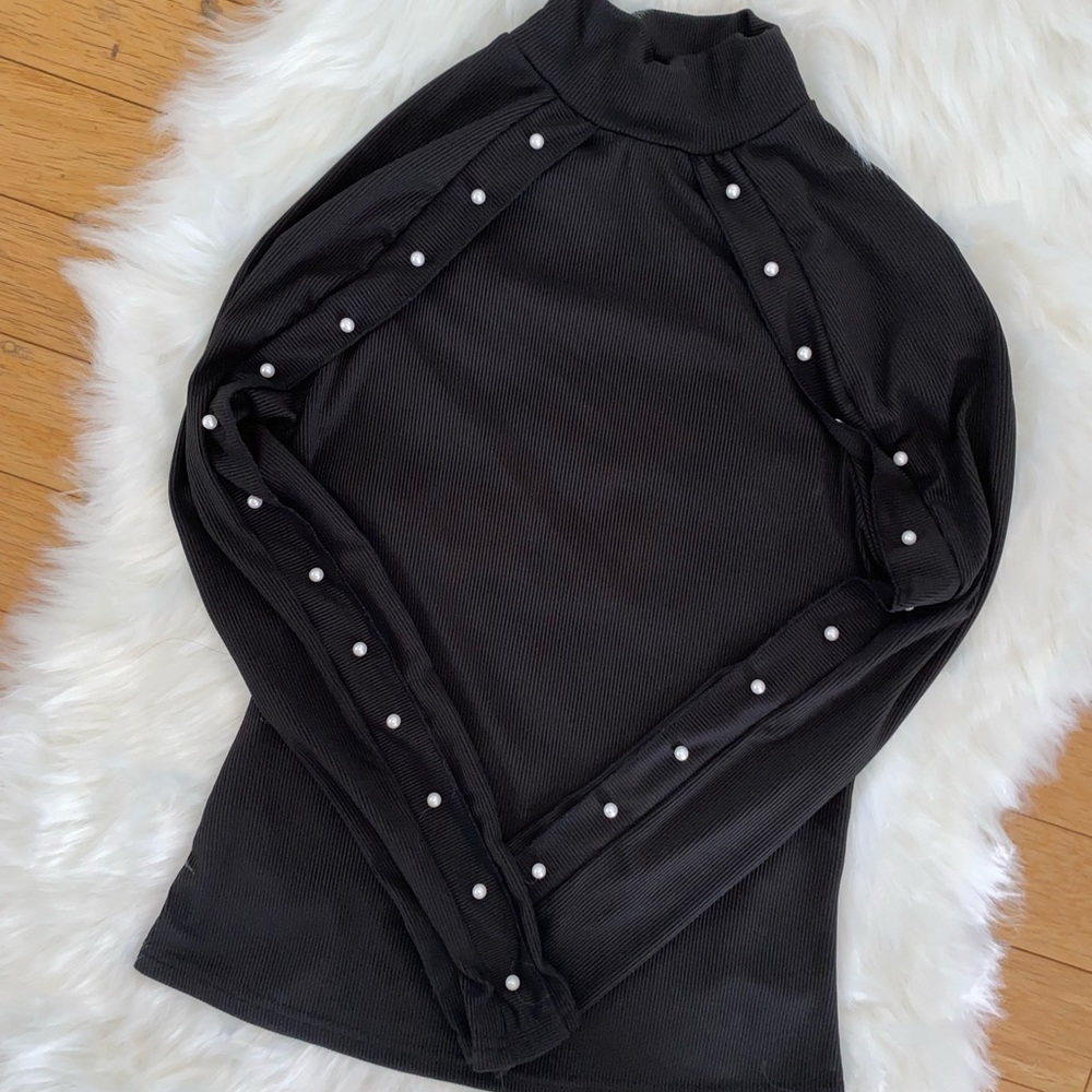 Black long sleeve turtle neck